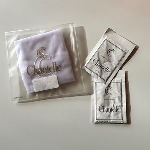 NEW Chantelle Paris Lingerie Wash Bag with Lingerie Wash Detergent Packets